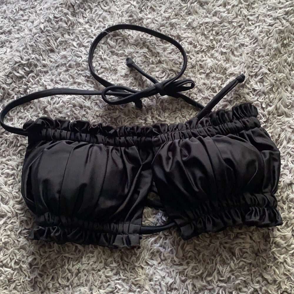 black bandeau bikini top NWOT